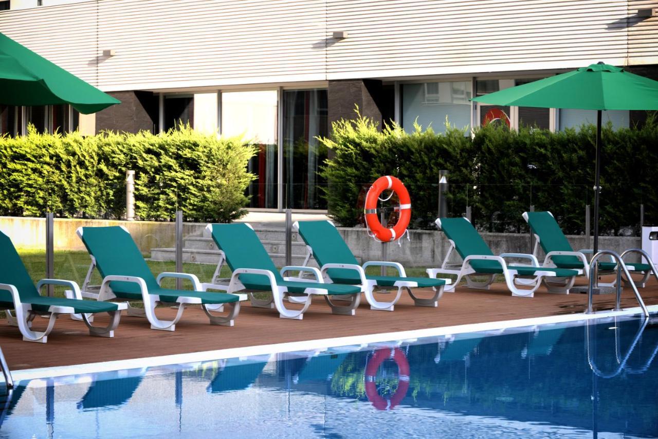 Hotel Axor Feria Madrid Exterior foto
